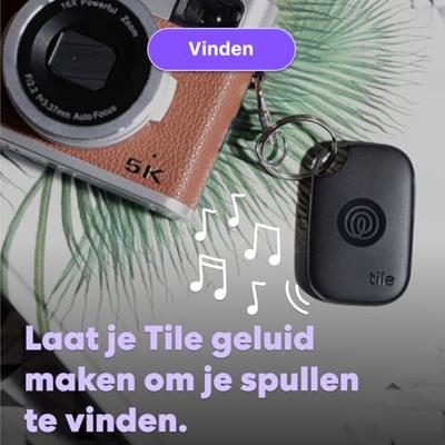Tile by Life360 Pro (2024) – Krachtige Bluetooth-tracker, sleutelfinder en itemfinder voor sleutels, tassen en meer. Zowel iOS- als Android-compatibel. Telefoonfinder. 4-pack (zwart/wit)
