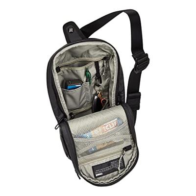 Thule Tact Sling 8L, zwart