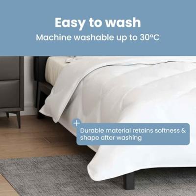 VidaXL Zomer dekbed wit 220 x 135 x 3 cm polyester VidaXL Zomer dekbed wit 220 x 135 x 3 cm polyester