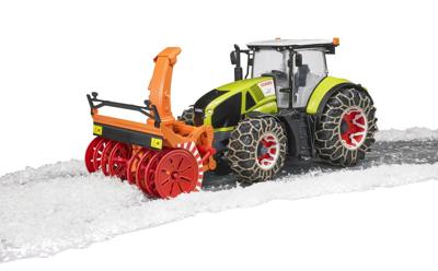 Bruder Claas Axion 950 met sneeuwkettingen en sneeuwblazer 1:16