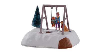 Puppy gets a swing ride b/o (4.5v) kerstfiguur LEMAX - Lemax