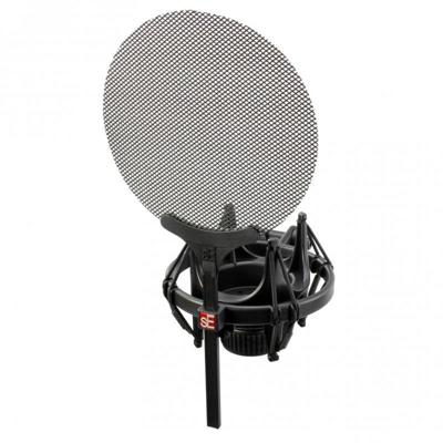 SE Electronics Isolation Pack shockmount en popfilter