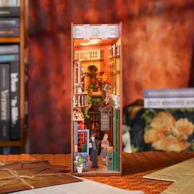 Tone-cheer BookNook 84 Charing Cross Road DIY Modelbouw Knutselen