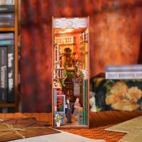 DIY Book Nook Boekensteun Charing Cross Road - thumbnail
