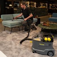 Kärcher Professional Puzzi 8/1 *EU 1.100-240.0 Waszuiger 1200 W 7 l - thumbnail