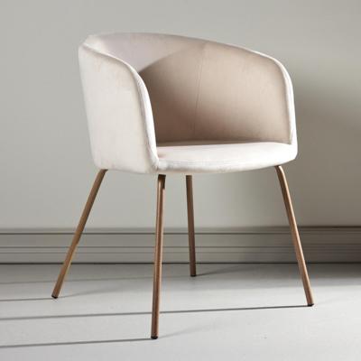 Nohr Eetkamerstoel 'Karna' Velvet, kleur Crème/Walnoot