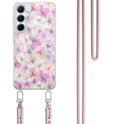 Samsung Galaxy A35 hoesje met rosegoud koord - Hortensia Samsung Galaxy A35 hoesje met rosegoud koord - Hortensia