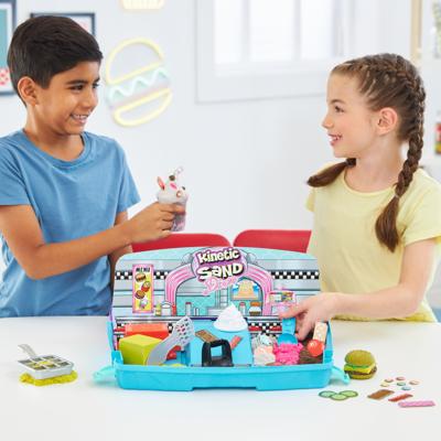 Kinetic Sand Grill 'n Scoop snackbar