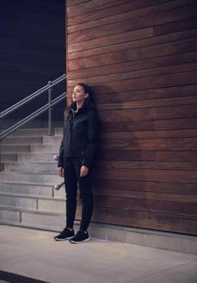 Craft 1906275 Mountain Jacket Wmn - Black - XS