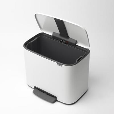brabantia Bo 121388 Pedaalemmer (groot) 36 l Staal (l x b x h) 363 x 540 x 440 mm Wit Met voetpedaal 1 stuk(s) - thumbnail