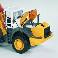 Bruder Shovel Liebherr L574 - thumbnail