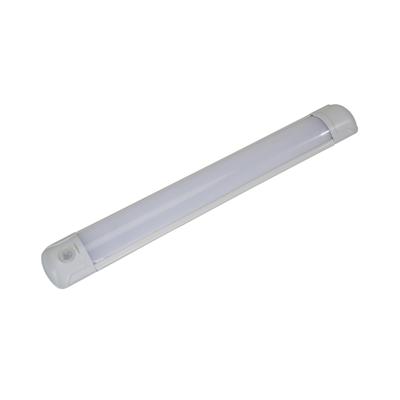 Armatuur 18 watt 60cm. + bewegingssensor