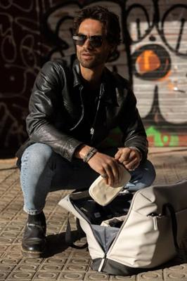New Rebels Julan Shopper 40L Licht Grijs Waterafstotend New Rebels Julan Shopper 40L Licht Grijs Waterafstotend