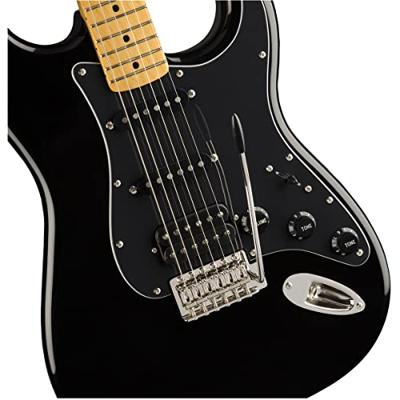 Squier Classic Vibe 70s Stratocaster HSS Black MN