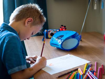 Lenco Boombox met CD-speler FM-radio en stickers Blauw - SCD-24BU KIDS