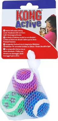 KONG KAT TENNISBALLEN MET BELLEN 4X4X4 CM 3 ST KONG KAT TENNISBALLEN MET BELLEN 4X4X4 CM 3 ST
