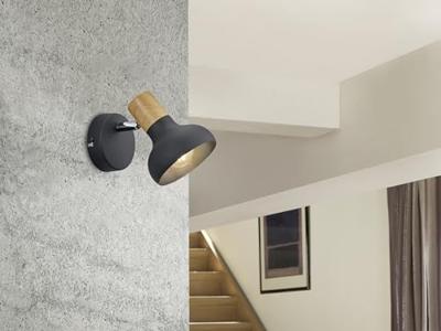 Trio WandlampLatika zwart - R81521032