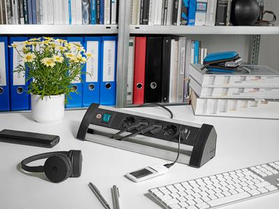 Brennenstuhl Alu-Office-Line 4-voudig USB