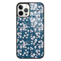 iPhone 12 Pro glazen hardcase - Bloemen blauw - thumbnail