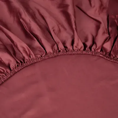 Kayori Giza topper hoeslaken Egypt. Satijn Rood