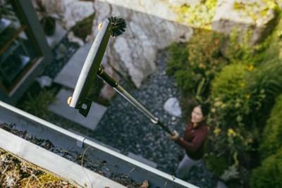 Fiskars OneClick Dakgootreiniger - 1080698