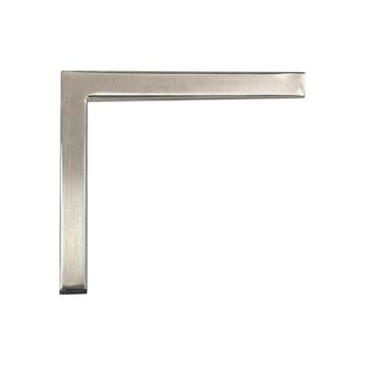 Stalen meubelpoot rvs look hoek 18 bij 18 cm en hoogte 16 cm (2 x 2 cm)