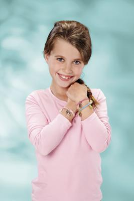 Totum armbanden maken met paardenbedeltjes