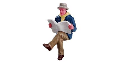 Lemax reading morning papers kerstdorp figuur type 1 2017