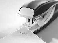 Leitz NeXXt WOW 5502 nietmachine, blauw - thumbnail