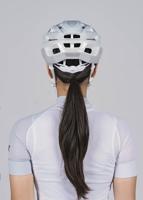 CRNK helm helmer hyper wit l 57-63cm - thumbnail