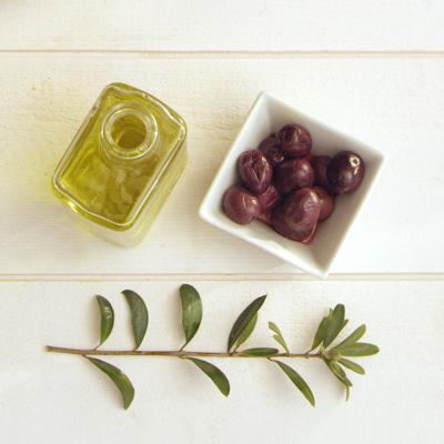 Garnier Loving Blends Body Mythische Olijf -250ml- Bodymilk Garnier Loving Blends Body Mythische Olijf -250ml- Bodymilk