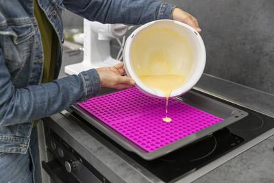 Trixie bakmat met hartjes voor hond en kat silicone
