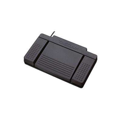 Tascam RC-3F Footswitch met drie pedalen Tascam RC-3F Footswitch met drie pedalen