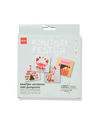 HEMA Kaartjes versieren met pompoms circus