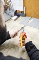 WIHA Professional Electric Zijkniptang met DynamicJoint® Z12106 140 mm - thumbnail