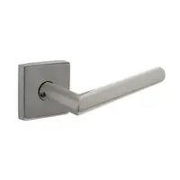 Intersteel Deurklink Jura op vierkante massieve rozet geborsteld RVS - thumbnail