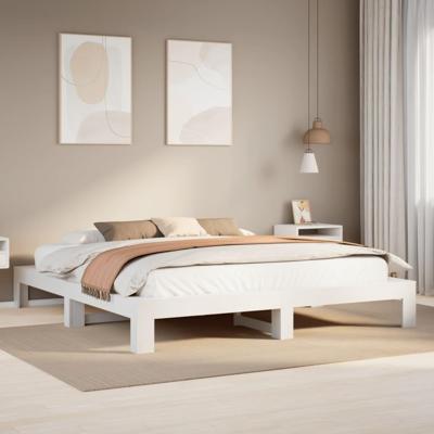Bedframe zonder matras massief grenenhout wit 200x200 cm