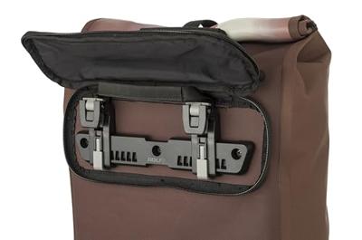 AGU Clean Enkele Fietstas/Rugzak Shelter Click'nGo Large - Bruin - Waterdicht AGU Clean Enkele Fietstas/Rugzak Shelter Click'nGo Large - Bruin - Waterdicht