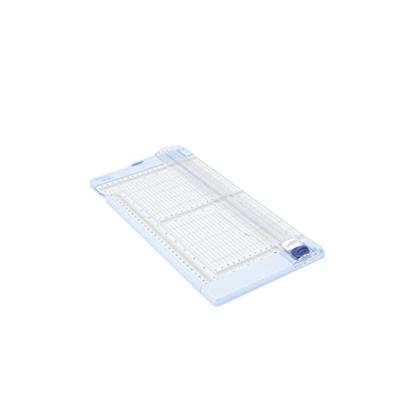 Nienke Vletter • papiersnijder met rilfunctie 15x30,5cm