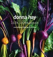 Life In Balance - Donna Hay - Paperback (9789000351602) - thumbnail