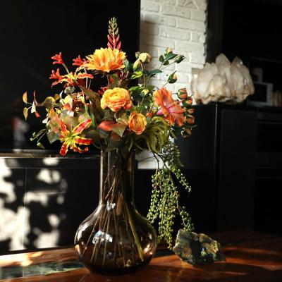 Handgebonden Kunstboeket Savannah Amsterdam - Oranje