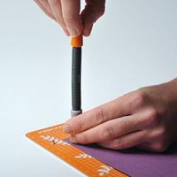 Fiskars eyelet zetters 2 stuks 3,2 mm & 4,8 mm grijs/oranje - thumbnail