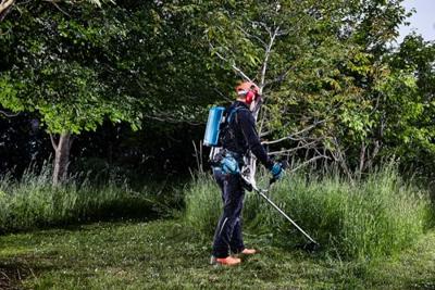 Makita PDC01 Ruggedragen Accustation met 18V & 2x18V adapter - 191A59-5 Makita PDC01 Ruggedragen Accustation met 18V & 2x18V adapter - 191A59-5