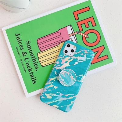 Voor iPhone 11 TPU glanzende Laser marmer kleurrijke mobiele telefoon beschermhoes met vouw beugel (groen)