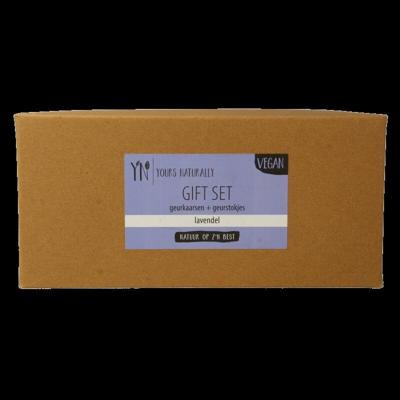 Yours Naturally Giftset 2 geurkaars&1x geurstokjes lavendel 1 Set