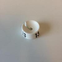 MB wit/zwart 13 voor op kledinghanger - thumbnail