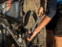 Topeak minipomp pocket shock dxg xl met pompslang 19.5 cm - thumbnail