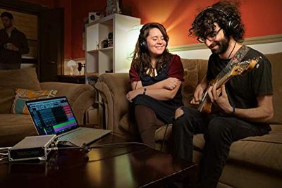 Tascam Series 102i USB audio/MIDI interface met DSP mixer