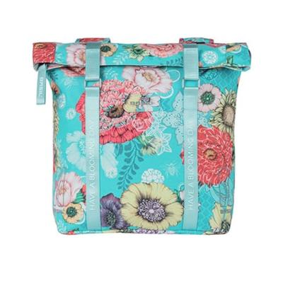 Basil bloom field dubbele fietstas - waterdicht, gerecycled pet - 28-35l - sky blue