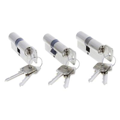 Starx Starx profielcilinder gelijksluitend (3x) vernikkeld - 60 (30/30) mm Starx Starx profielcilinder gelijksluitend (3x) vernikkeld - 60 (30/30) mm